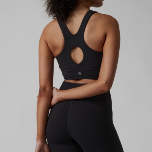 Athleta crop (small) - Picture 2 of 6